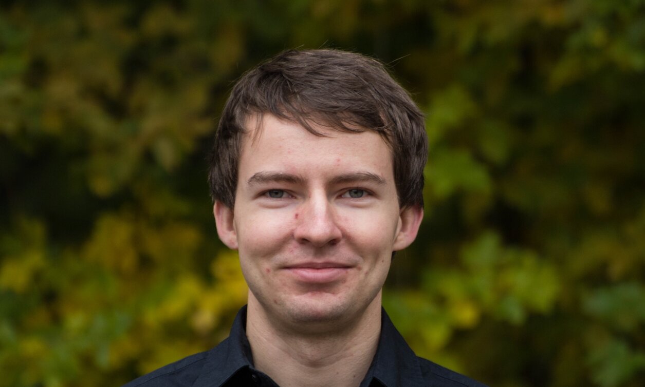 e8_simon_riggenmann